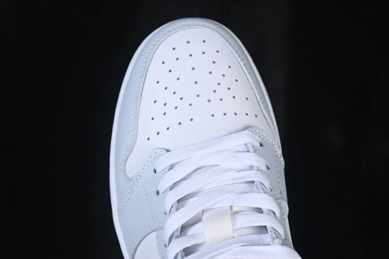 All categories Air Jordan Jordan series basketball shoes Air Jordan 1 Low Air Jordan 1 Low AJ1 Joe 1 white gray blue hook low-top retro cultural basketball shoes 553558-400